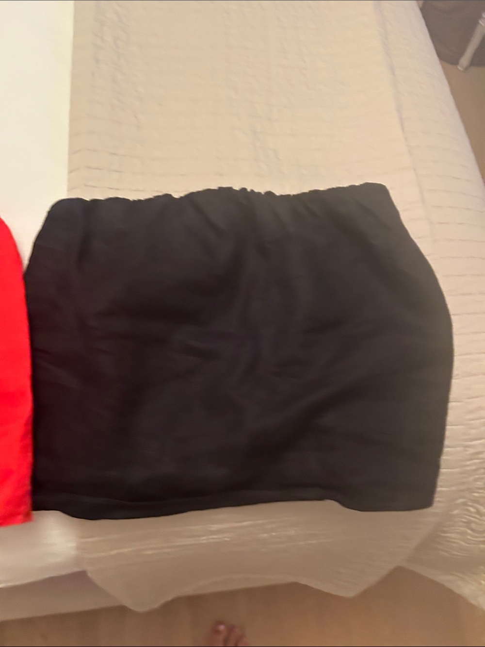 Aritzia Black Strapless Tube Top ( red and black )